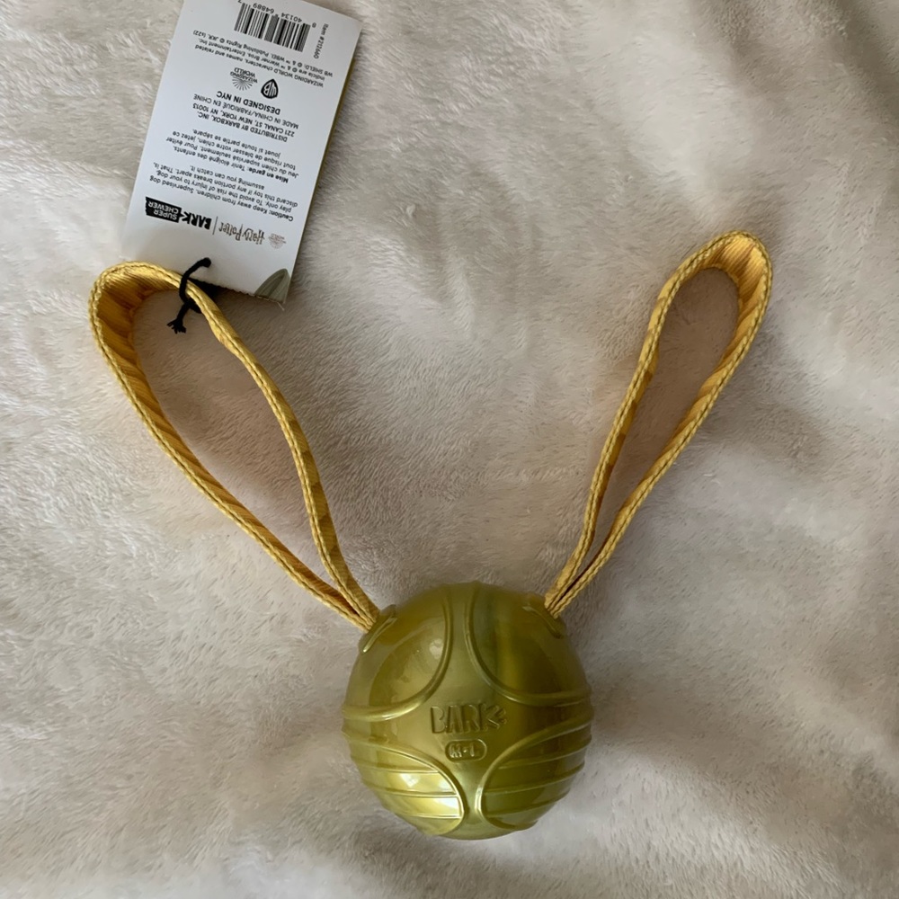 NEW “THE GOLDEN SNITCH” FROM HARRY POTTER COLLECTION BY BARK, SIZE MED/LRG